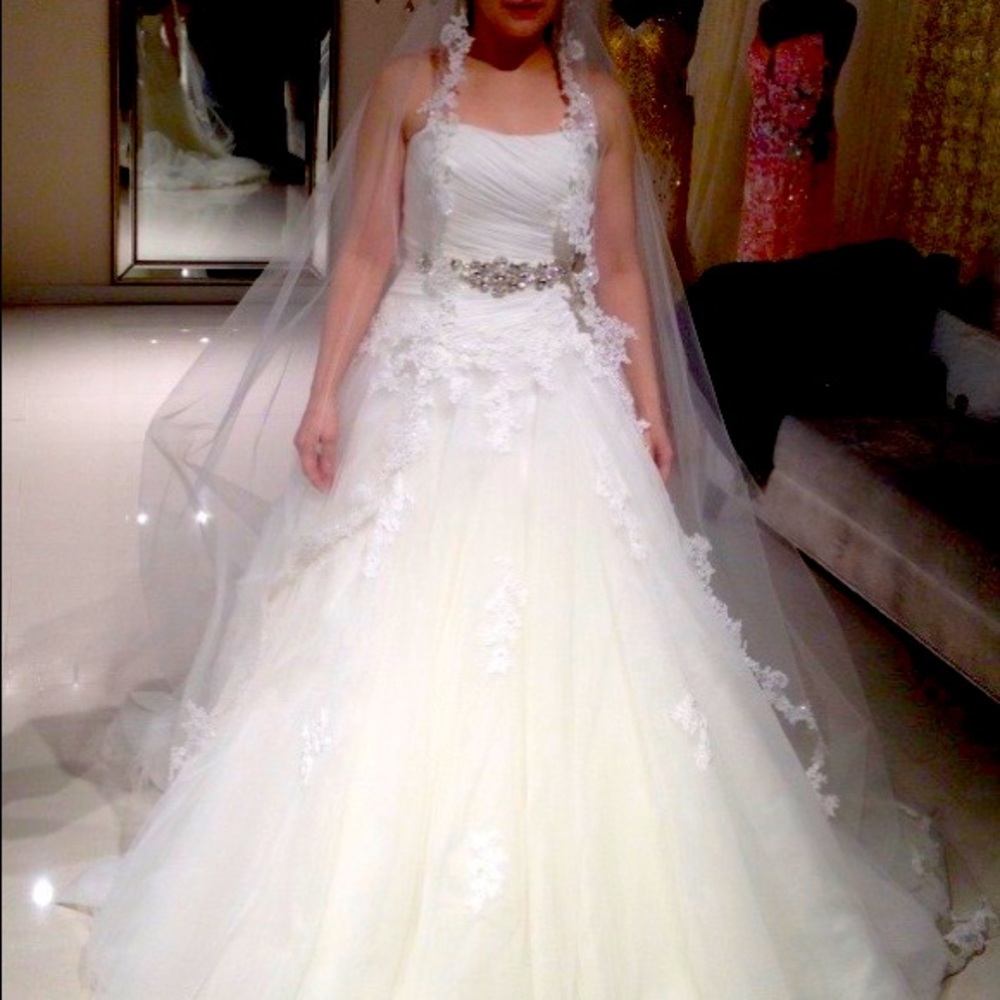 Brand New wedding Dress For Sale!